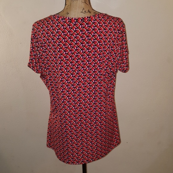 Soft nice shirt. - Picture 3 of 4